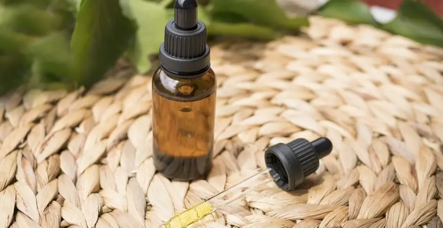 cbd-oil-5358403_1280